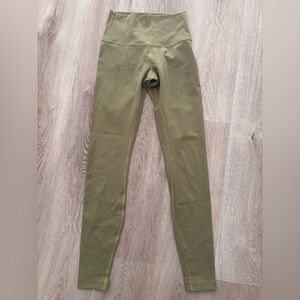 Lululemon Athletica Leggings size 4